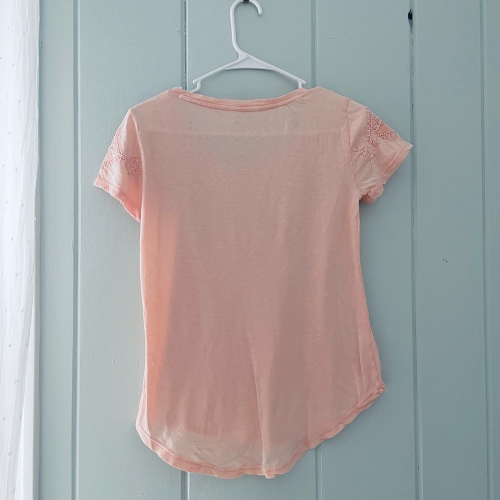 Lucky Brand Embroidered Short-Sleeve Tee / Coral / XS - Picture 5 of 5